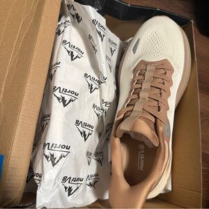 NORTIV 8 Women's Walking Shoes Cushion Running Sz 11